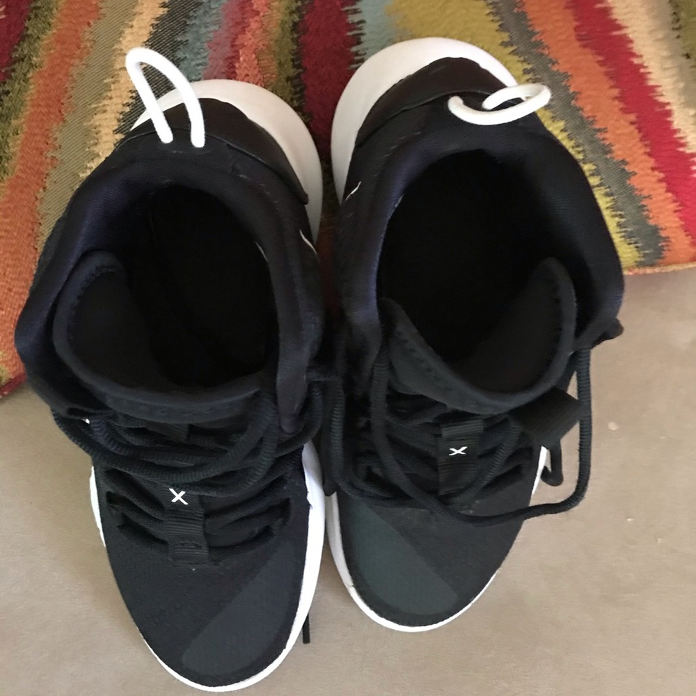 Youth Nike Hyperdunk basketball shoes